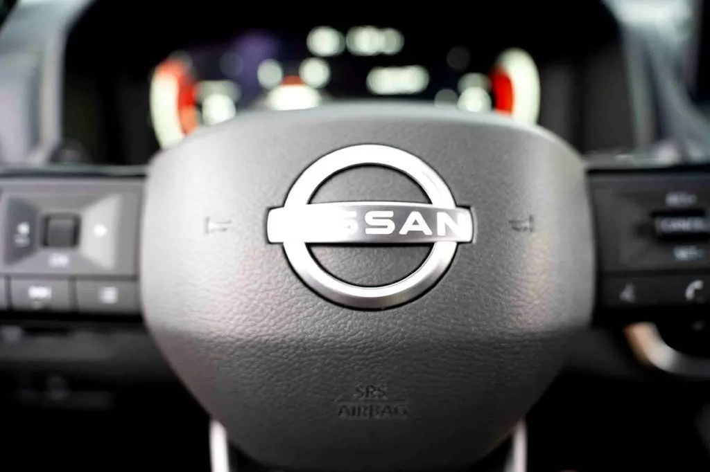 New 2026 Gold Nissan Platinum image 12