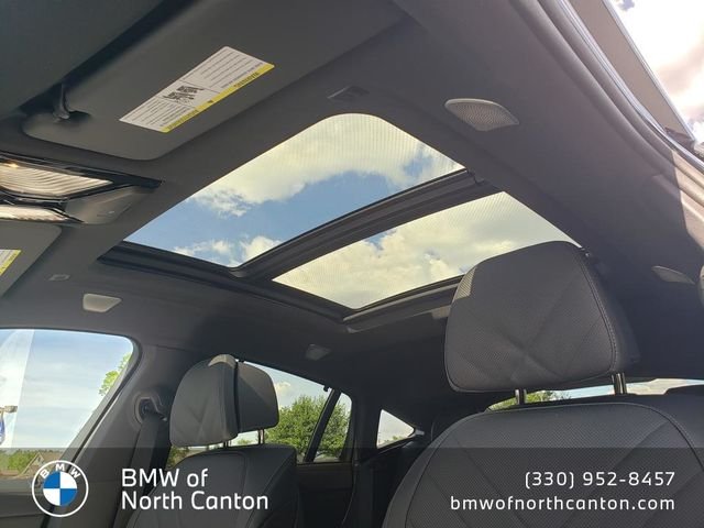 2027 BMW X6 M60i - Photo 22