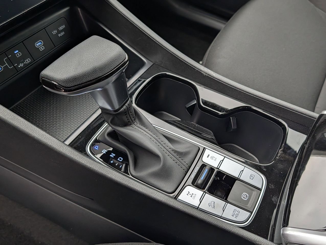 New 2026 Hampton Gray Hyundai SEL image 13