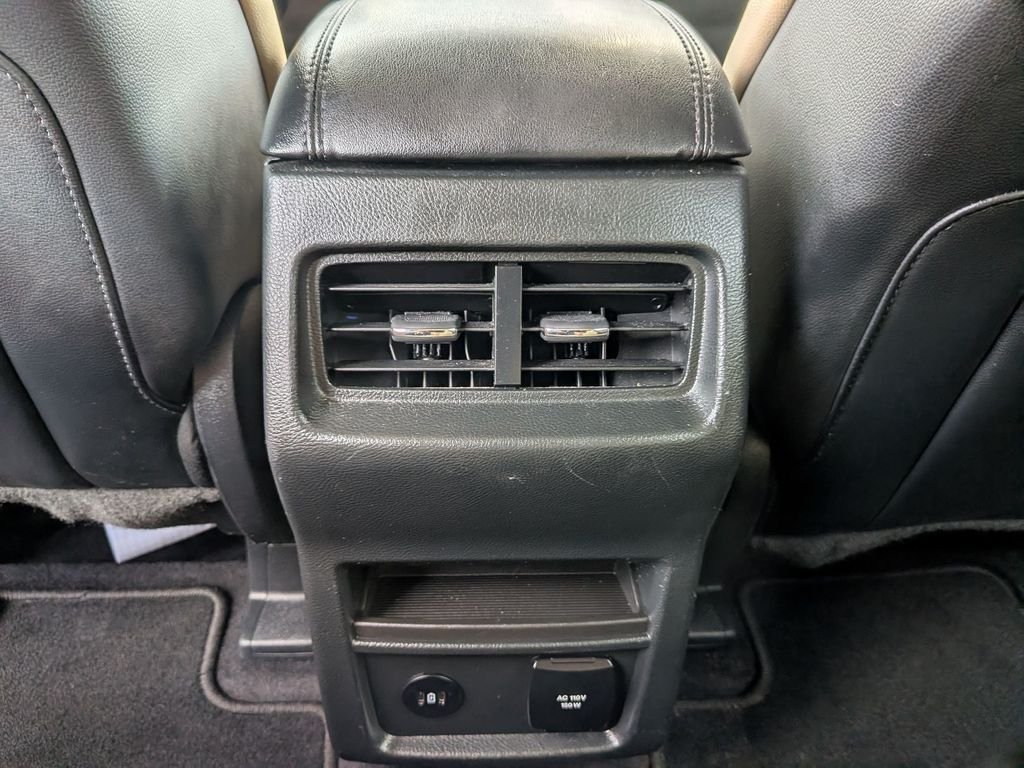 Used 2024 Gray Ford SEL image 36