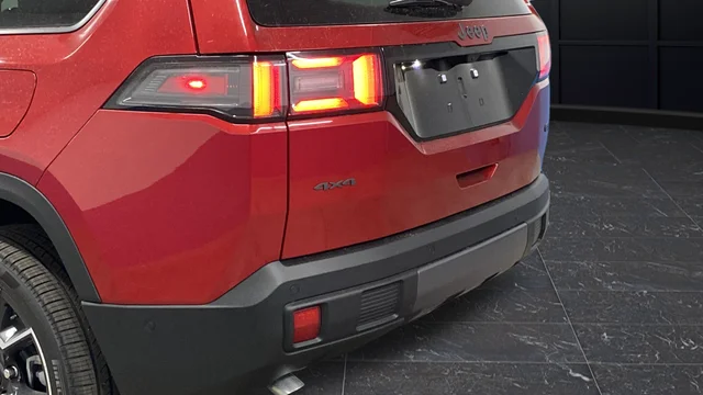 New 2026 Red Hot Pearl-Coat Exterior Paint Jeep Overland image 44