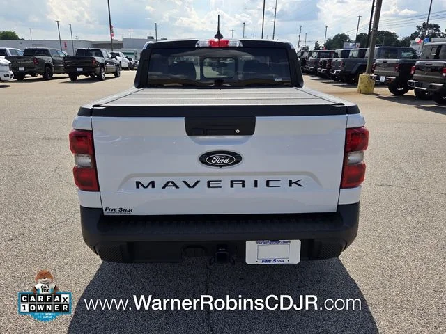 Used 2025 White Ford Lariat image 11