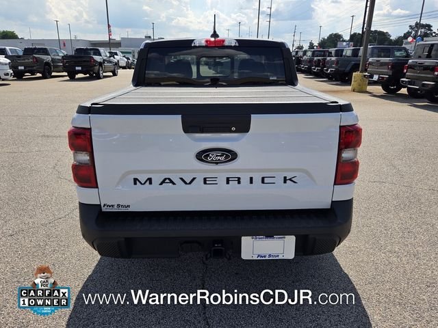Used 2025 White Ford Lariat image 11