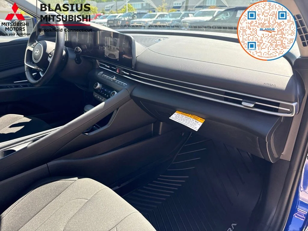 Used 2024 Blue Hyundai SEL image 43