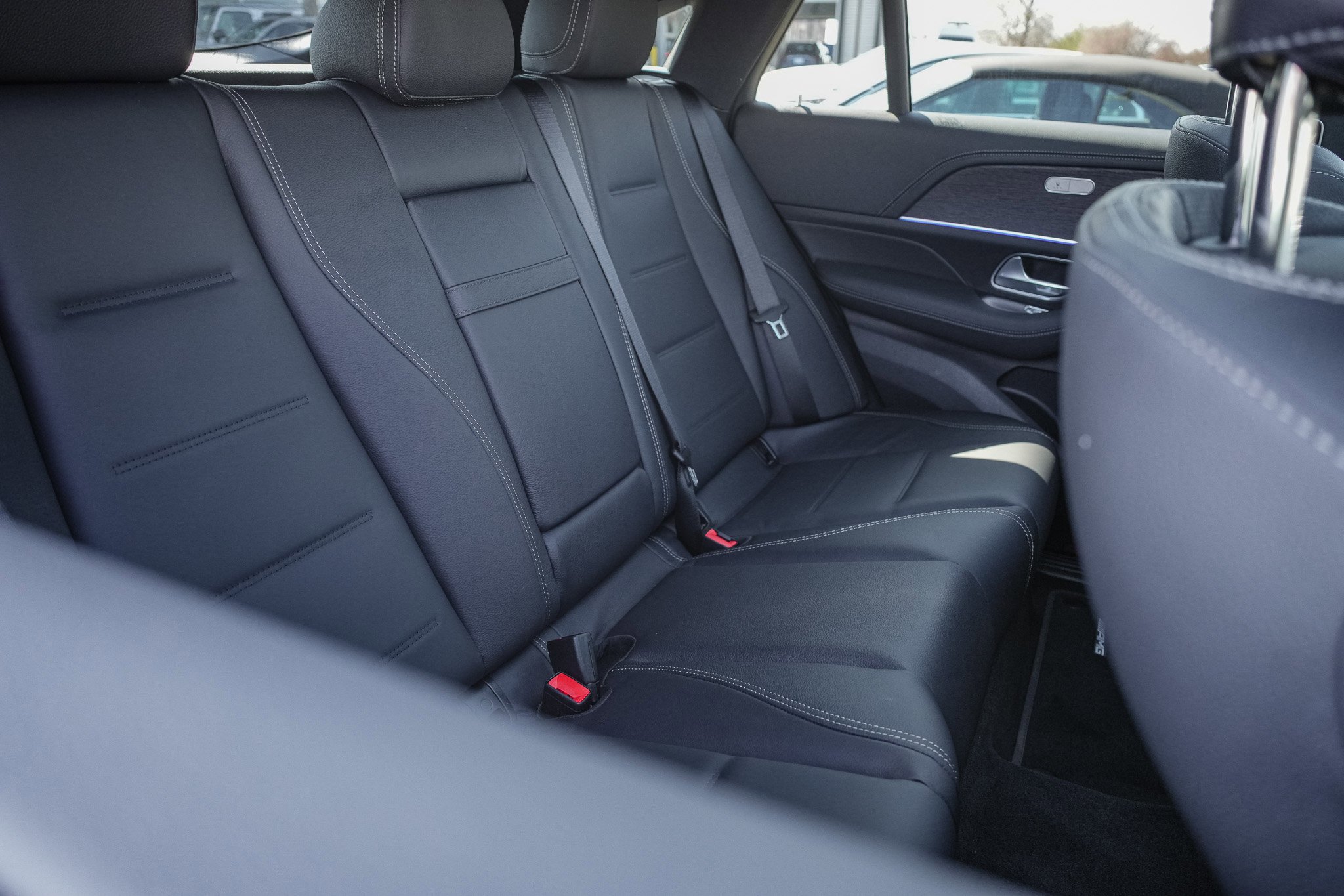 New 2026 OBSIDIAN BLACK Mercedes-Benz GLE 450 image 31