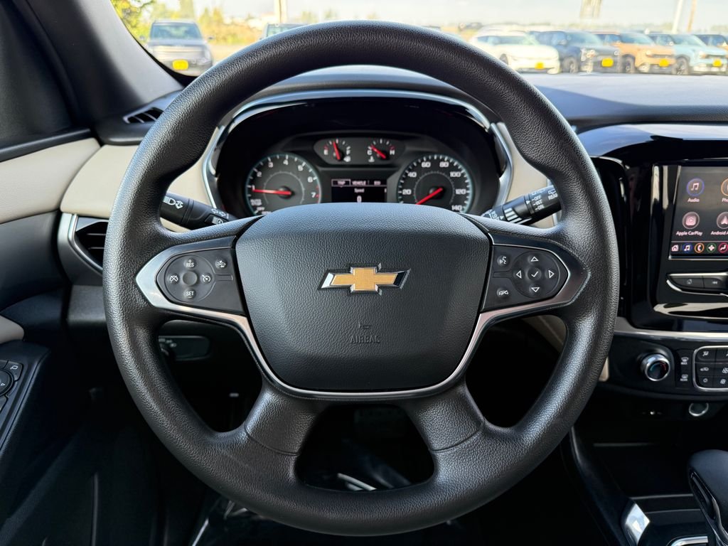 Used 2022 White Chevrolet LS image 25