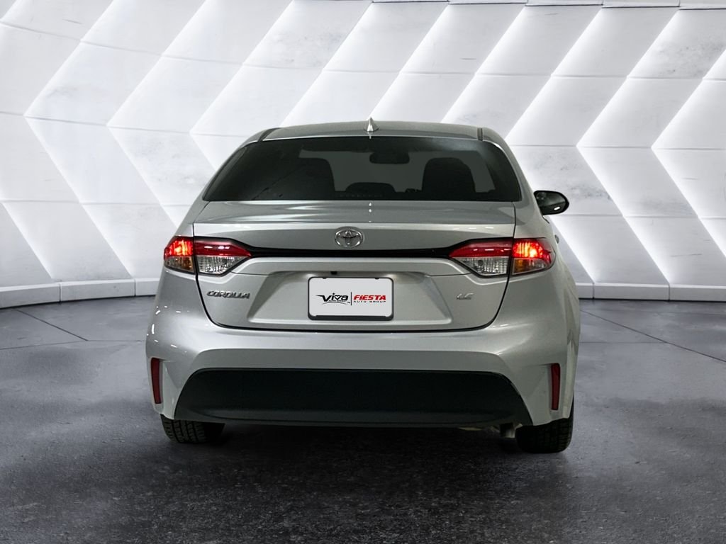 Used 2023 Silver Toyota LE image 5