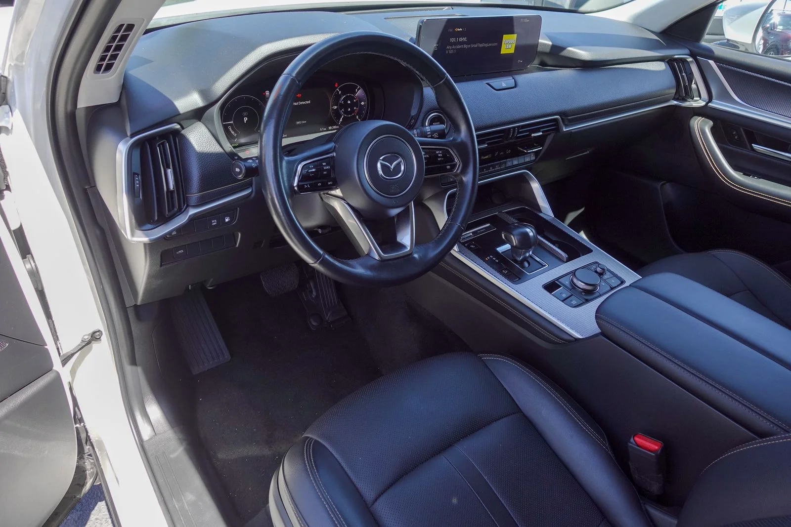 2024 Mazda CX-90 Preferred Package - Photo 11