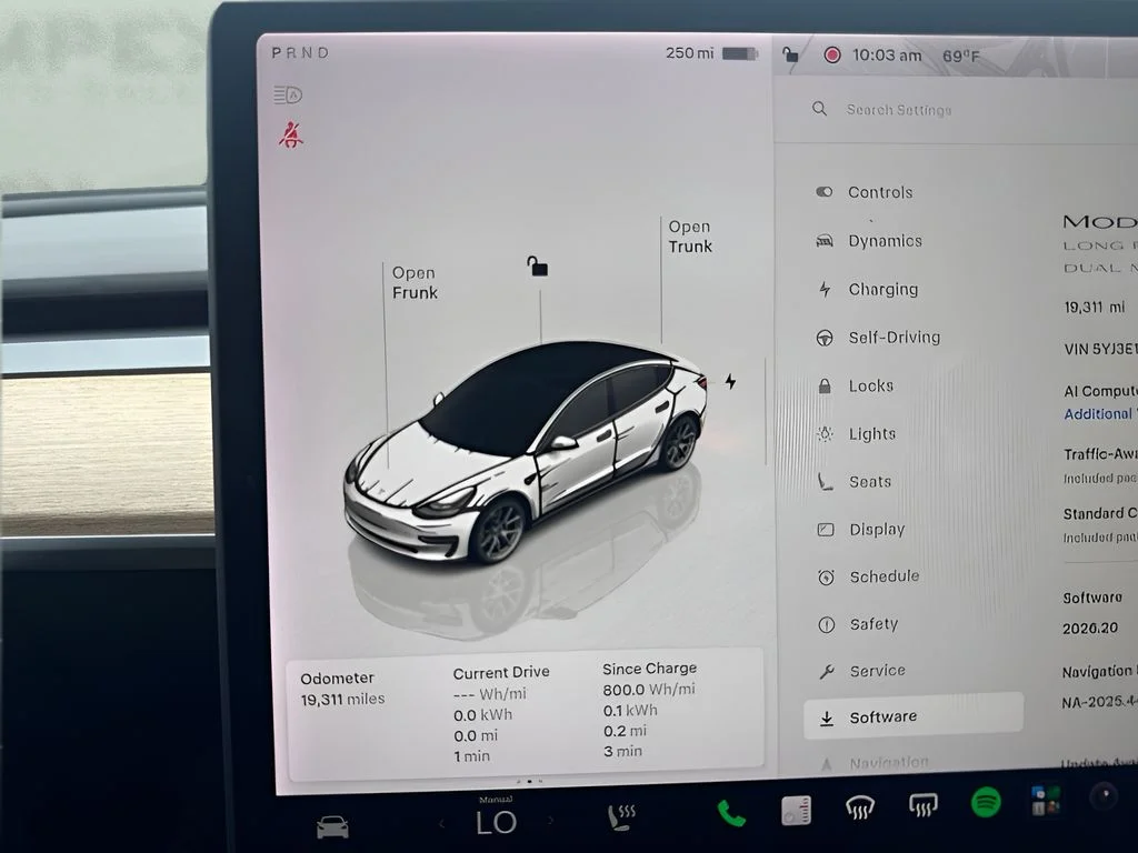 Used 2022 Black Tesla Long Range image 14