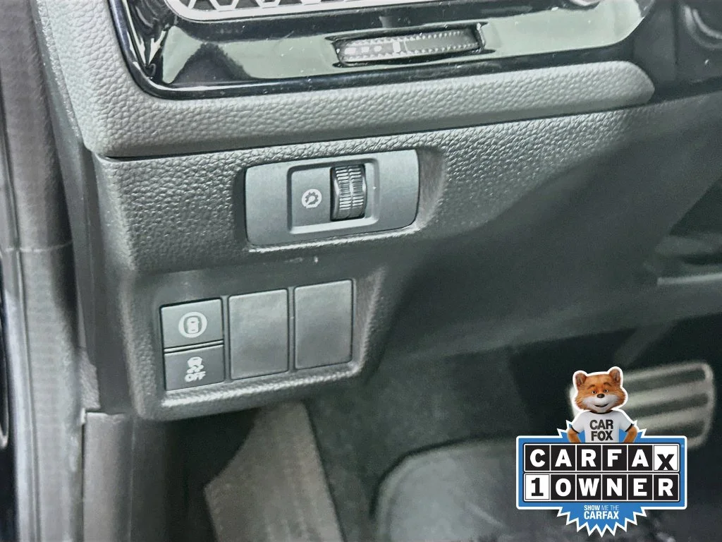Used 2024  Honda Sport image 11