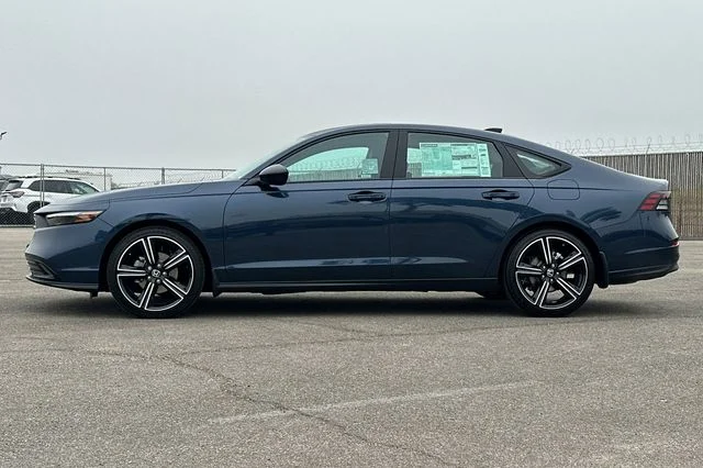 New 2026 Canyon River Blue Metallic Honda SE image 7