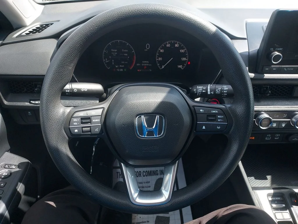 Used 2025  Honda EX image 10