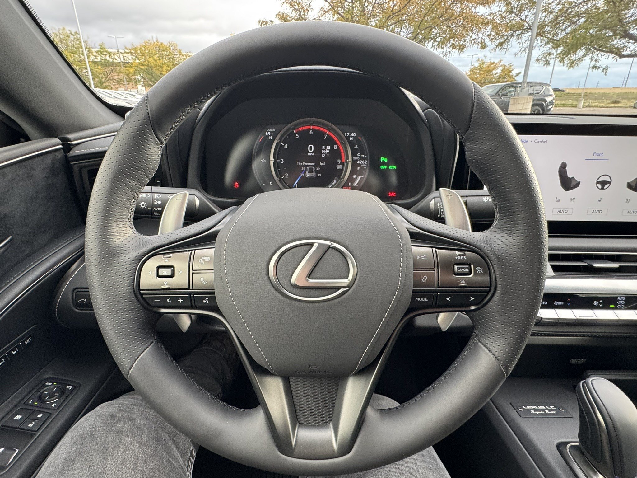 Certified Used 2025 NORI GREEN PEARL Lexus 500 image 14