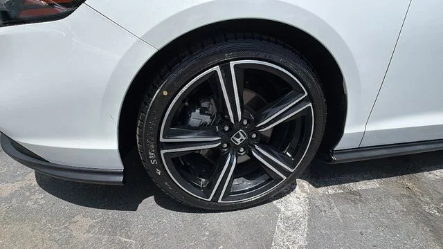 2023 Honda Accord Hybrid Sport - Photo 10