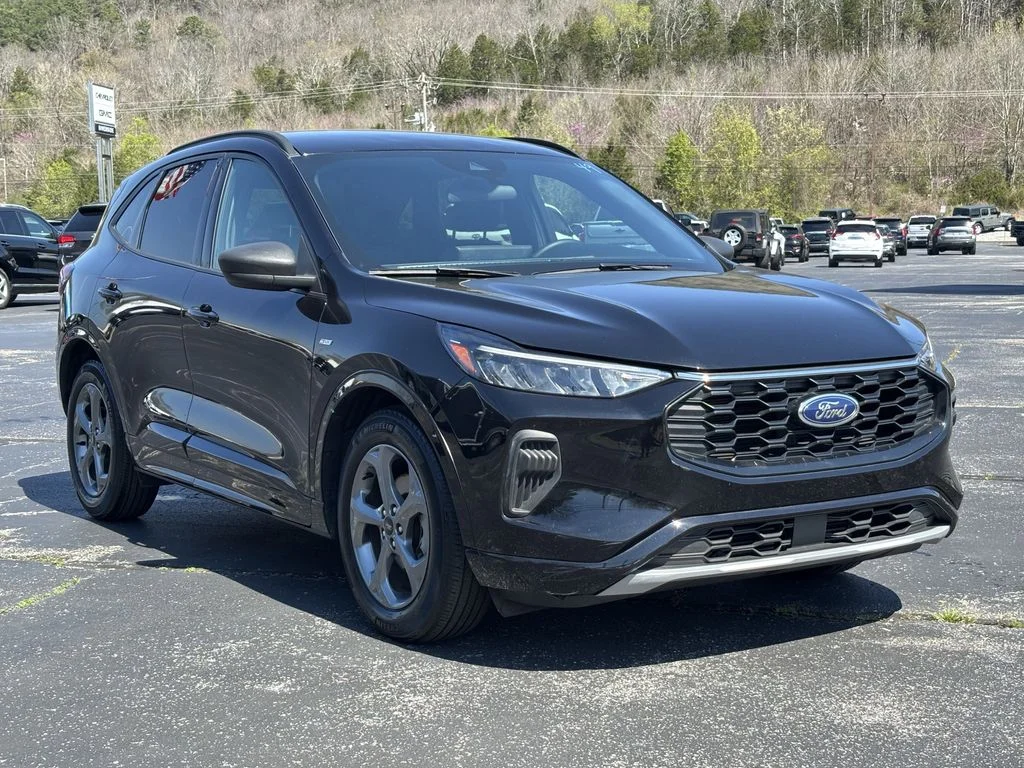 Used 2023 Black Ford ST-Line image 4