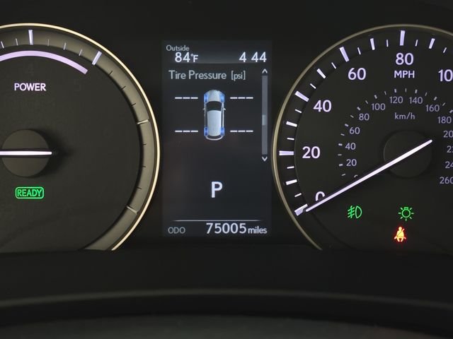 Used 2017 Silver Lexus 450h image 17