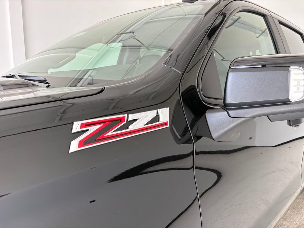 New 2026 Black Chevrolet RST image 26