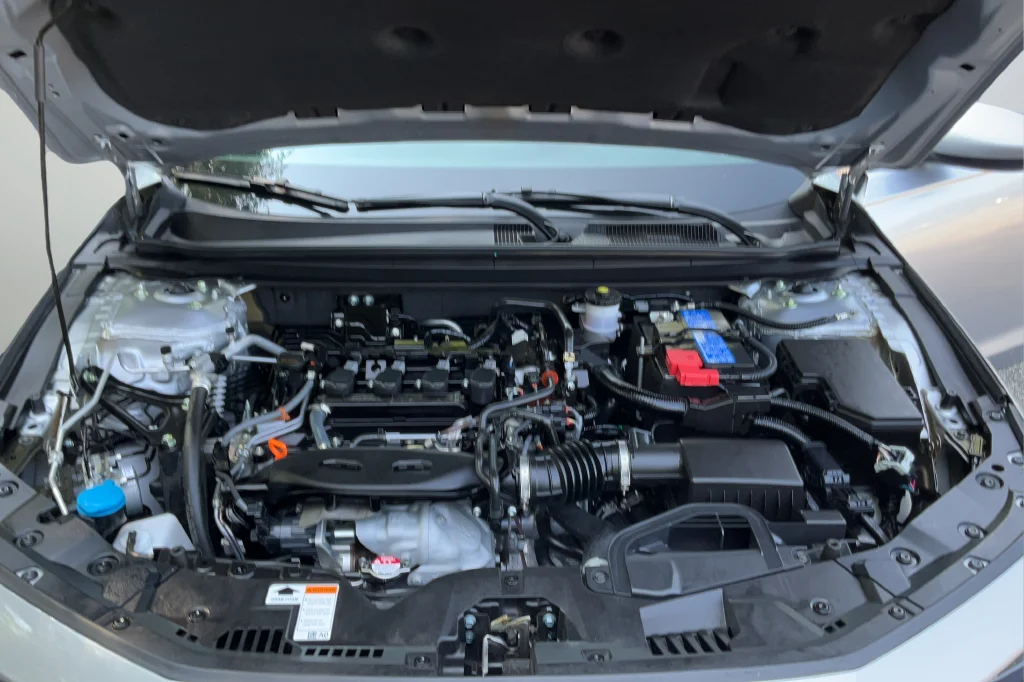 2025 Honda Accord LX - Photo 25