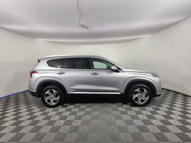 Used 2023 Silver Hyundai SEL image 6