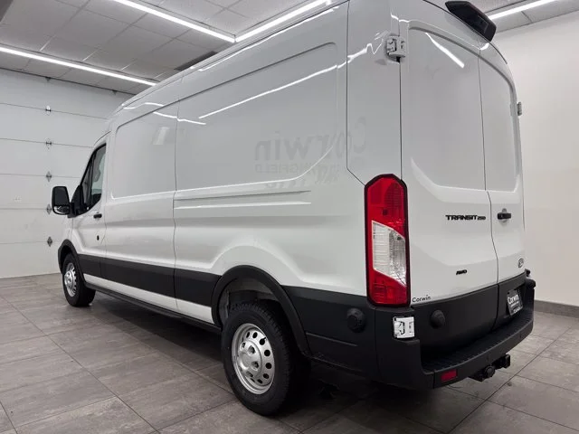 New 2026 White Ford Base image 3