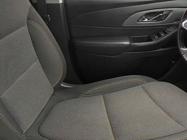 Used 2018 Red Chevrolet LT image 37