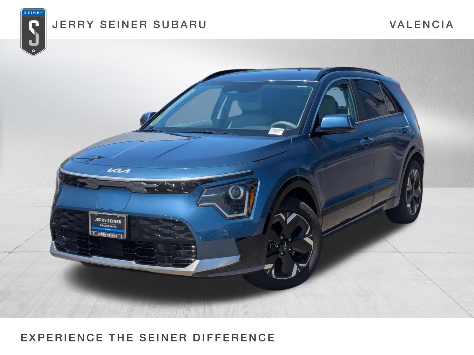 Used 2023 Mineral Blue Kia Wind image 1