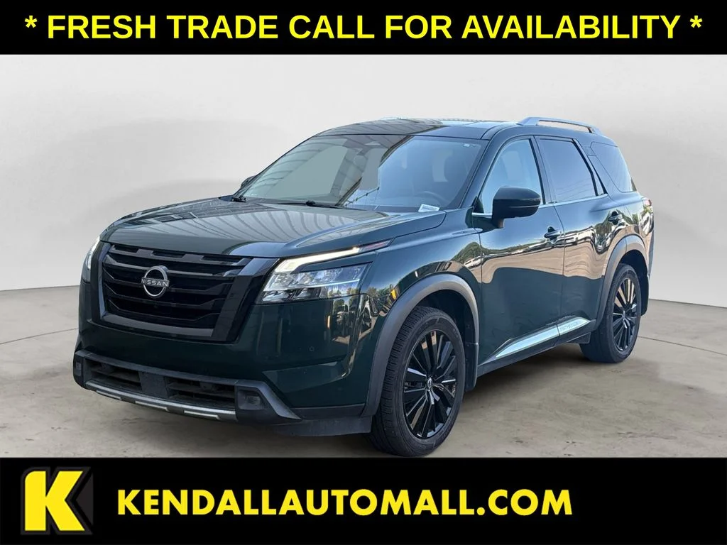 Used 2022 Black Nissan Platinum image 1