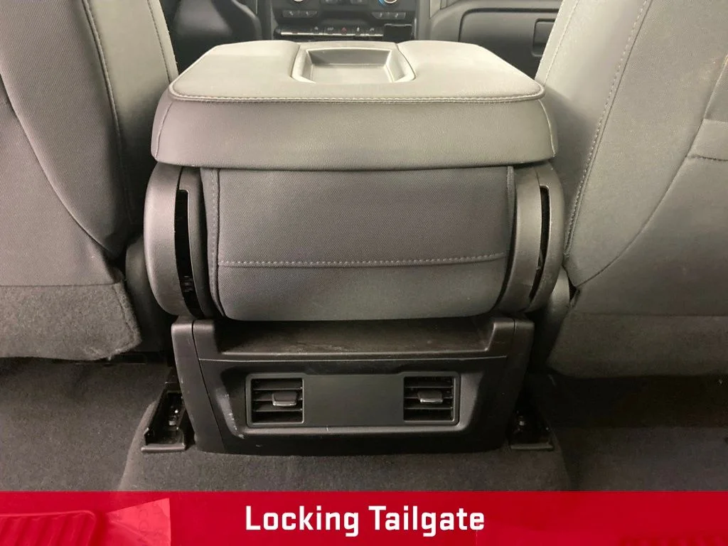 Used 2020 Blue Chevrolet LT image 16