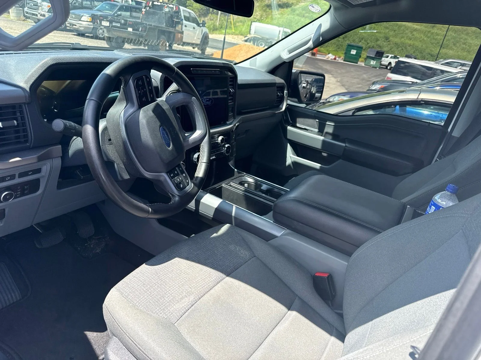 Used 2024 White Ford XLT image 5