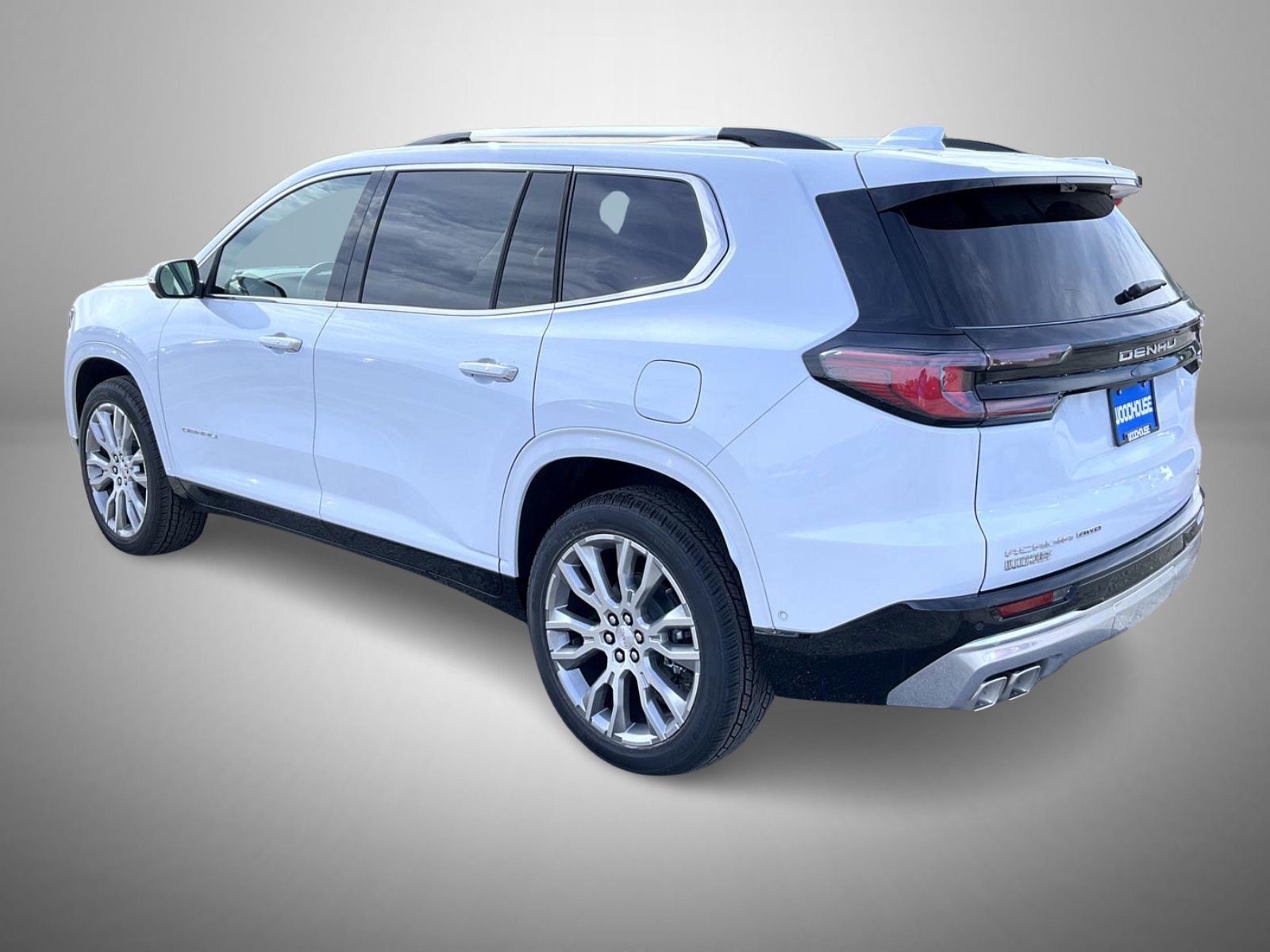 2027 GMC Acadia Denali - Photo 7