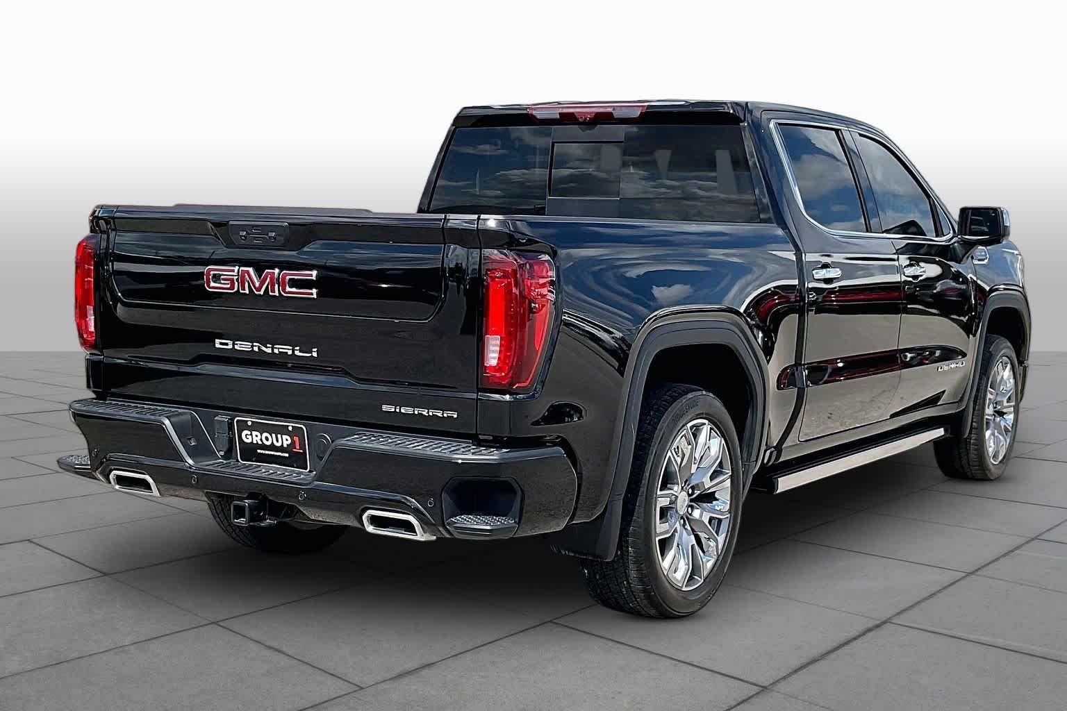 Used 2026 Onyx Black GMC Denali image 13