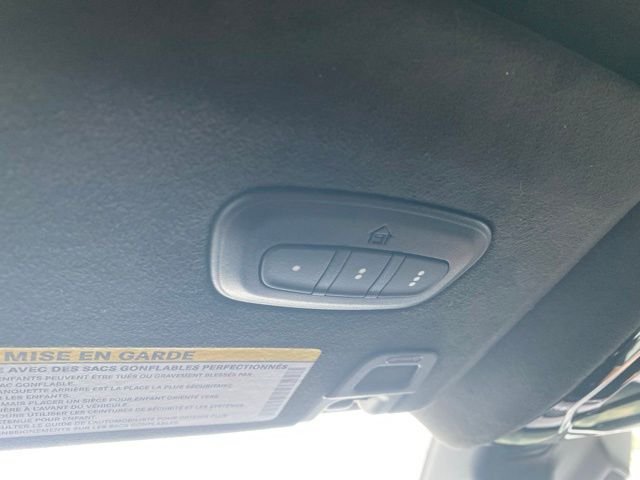 Used 2023 White Jeep Summit Reserve image 22