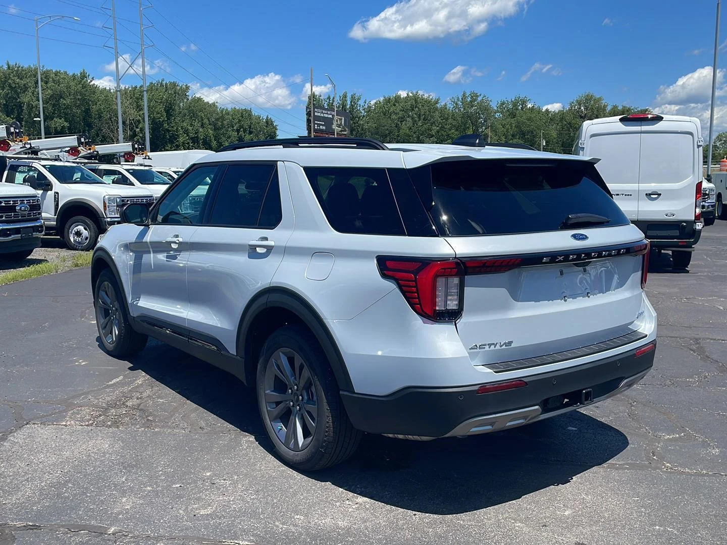 New 2026 Space White Metallic Ford Active w/200A Pkg image 3