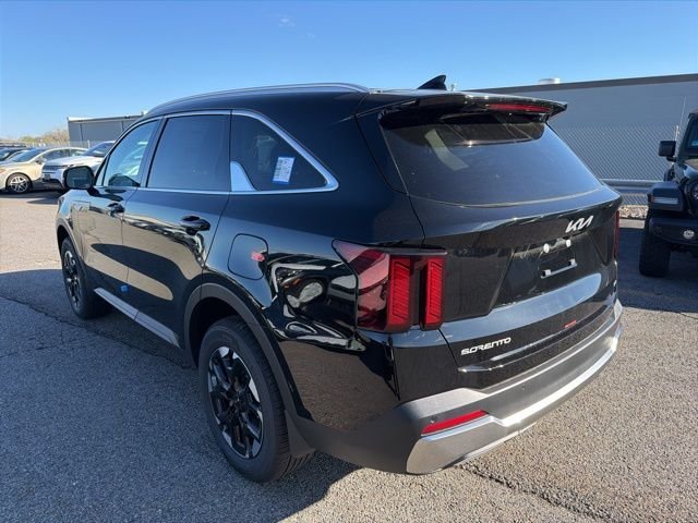 New 2026 Ebony Black Kia S image 4