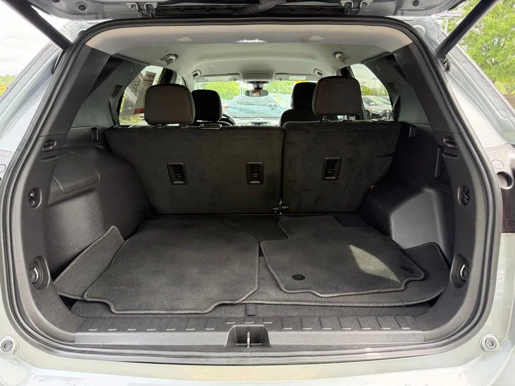 Used 2024 Gray Chevrolet LT image 41