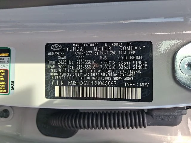Used 2024 Gray Hyundai SEL image 26