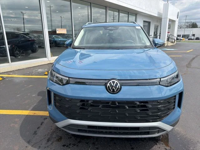 2026 Volkswagen Tiguan SE - Photo 13