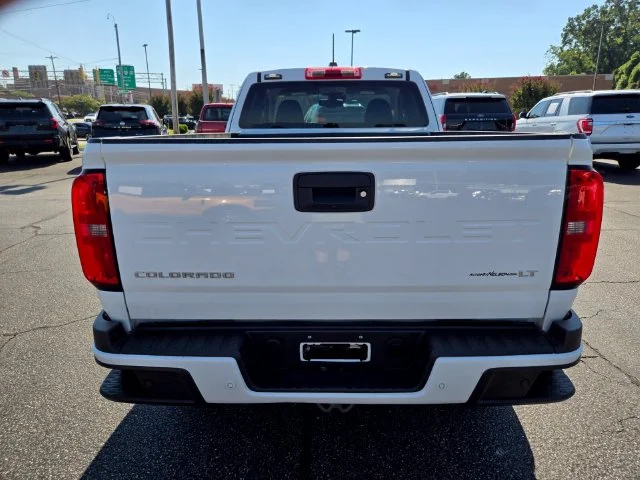 Used 2022 White Chevrolet LT image 7