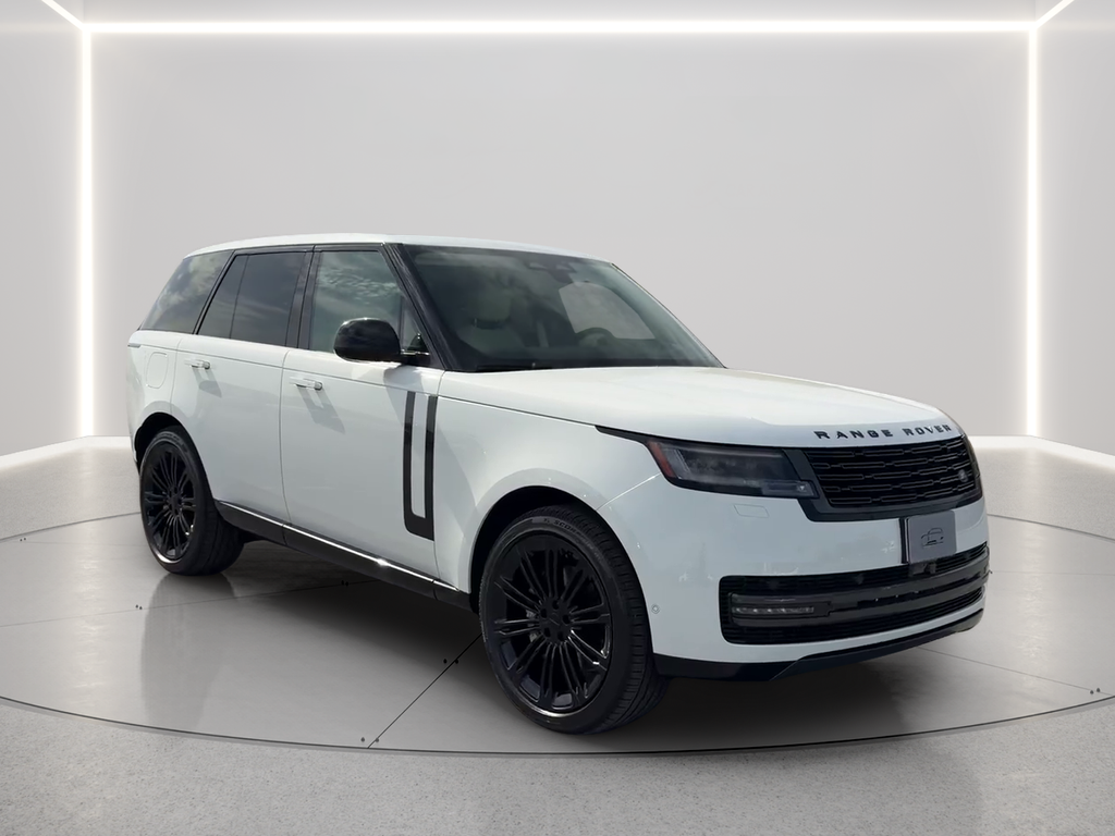 New 2026 Fuji White Land Rover SE image 3