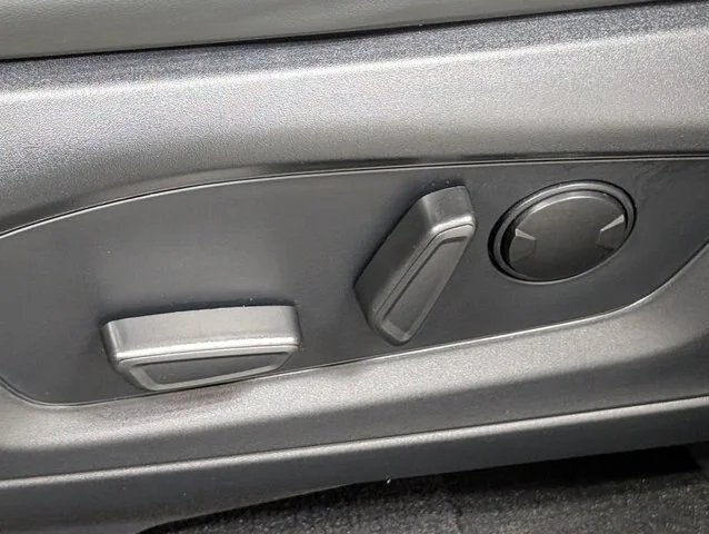 New 2026 Vapor Blue Metallic Ford Active image 41