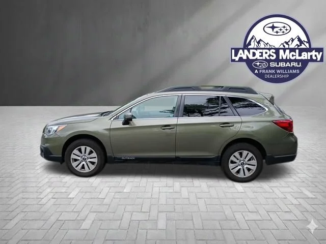 Used 2017 Green Subaru 2.5i Premium image 3