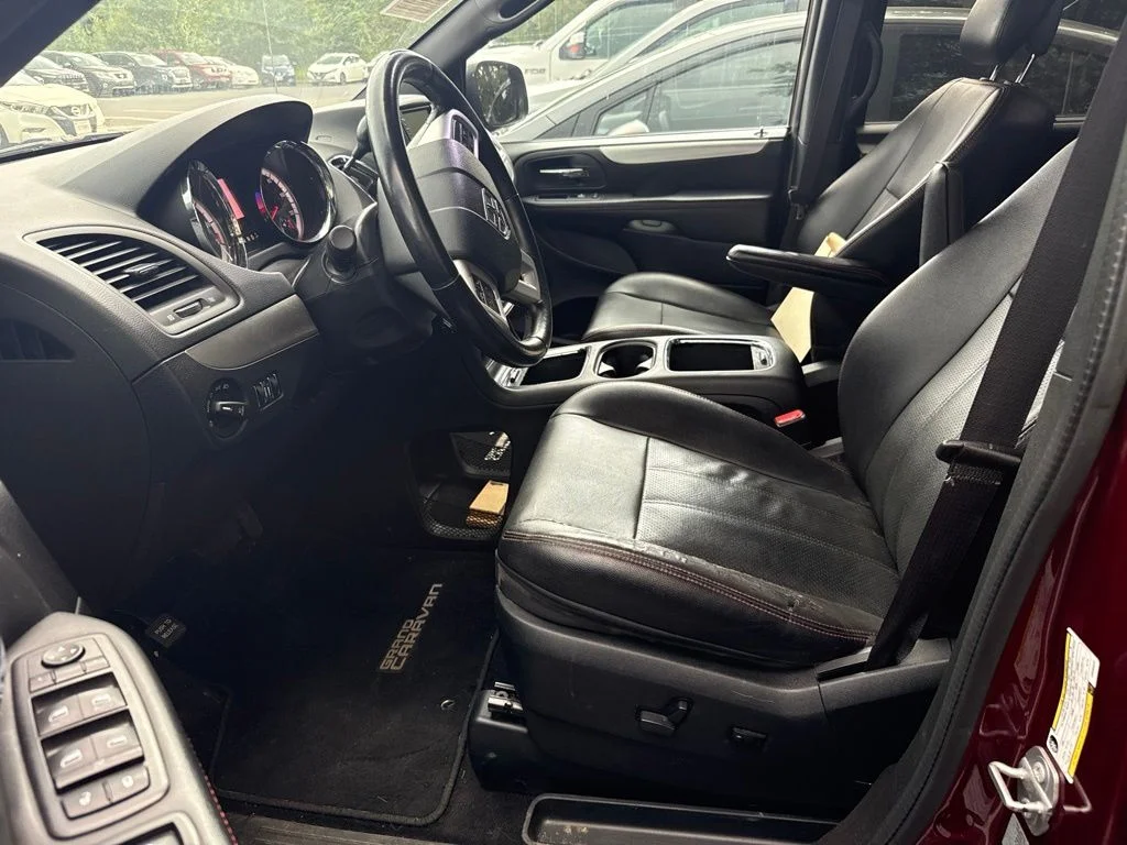Used 2017 Red Dodge GT image 5