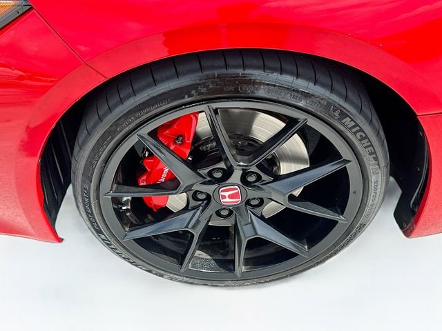 Used 2025 Red Honda  image 32