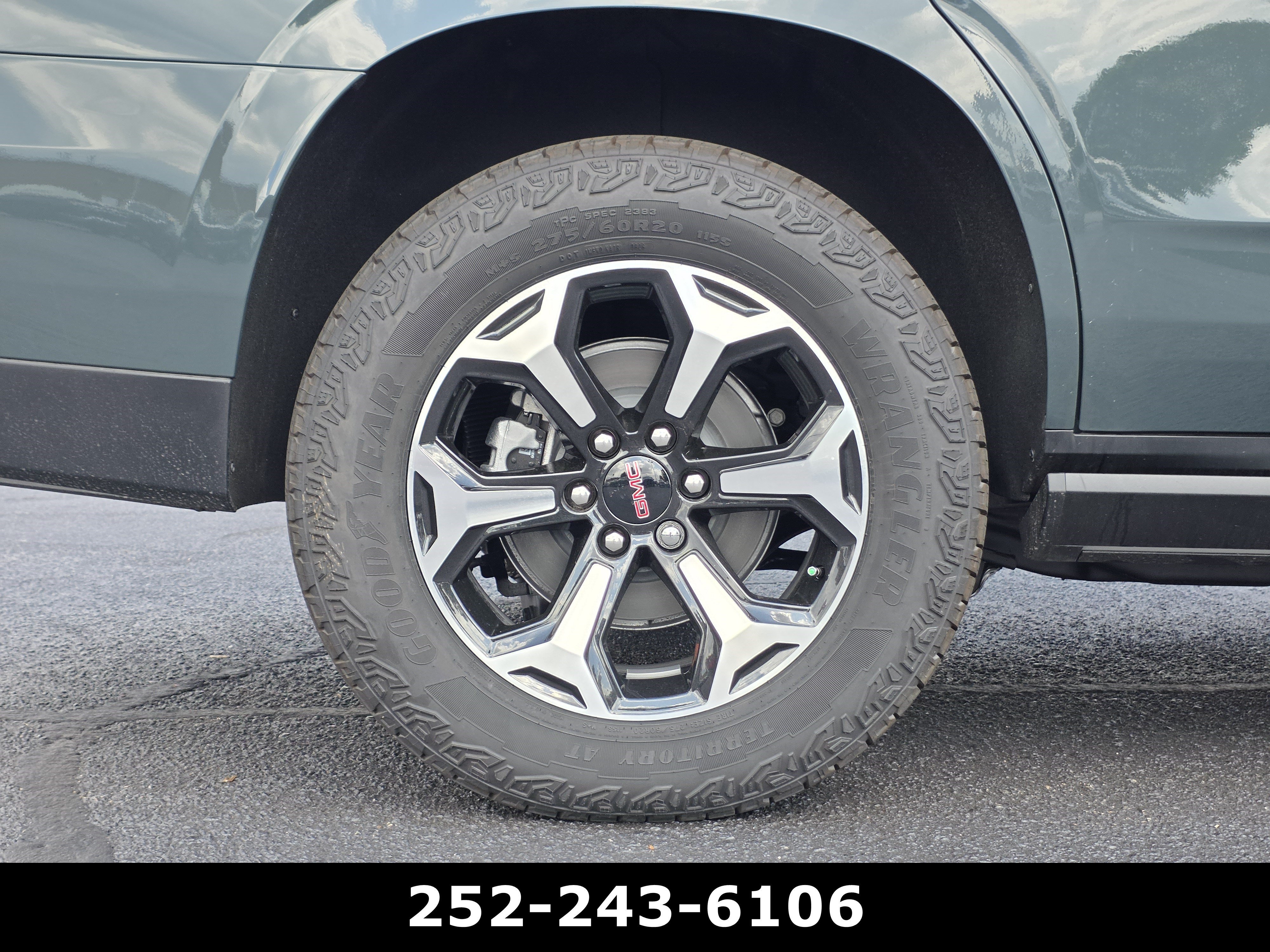 Used 2026 Midnight Pine GMC AT4 image 53
