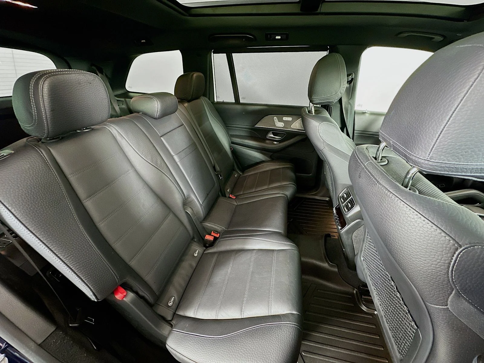 2022 Mercedes-Benz GLS GLS450 - Photo 30