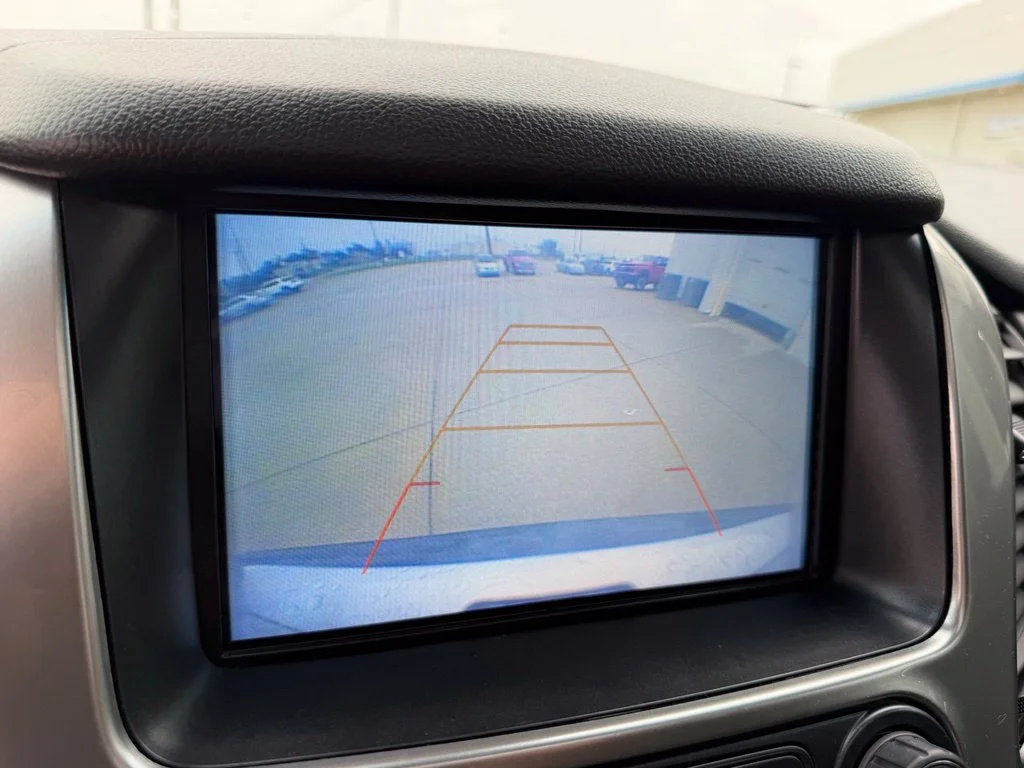 Used 2019 Silver Chevrolet Premier image 20