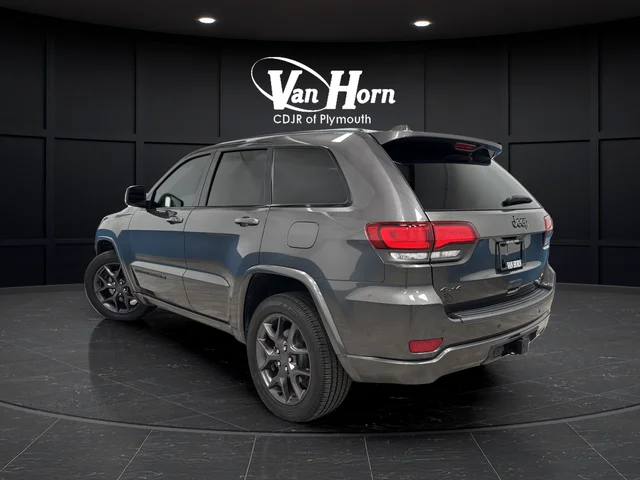 Used 2021 Crystal Metallic Jeep Limited image 5