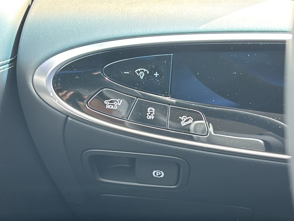 2026 GENESIS GV70 Standard - Photo 29