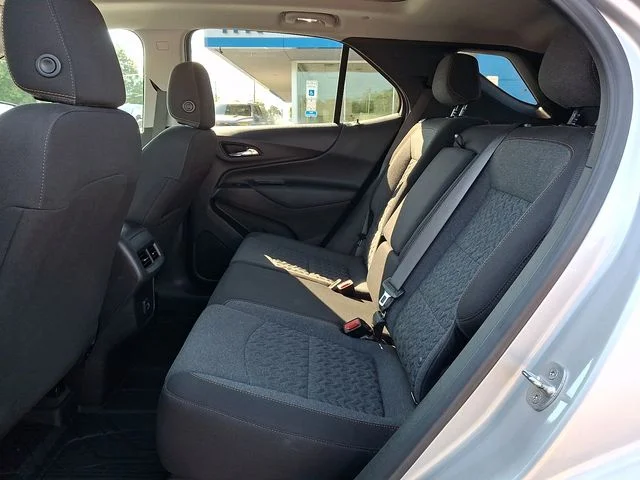 Used 2022 Silver Chevrolet LT image 11