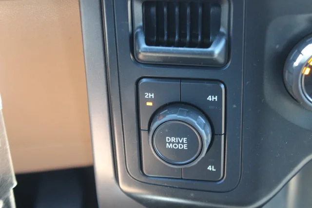 Used 2021 Silver Ford XLT image 7